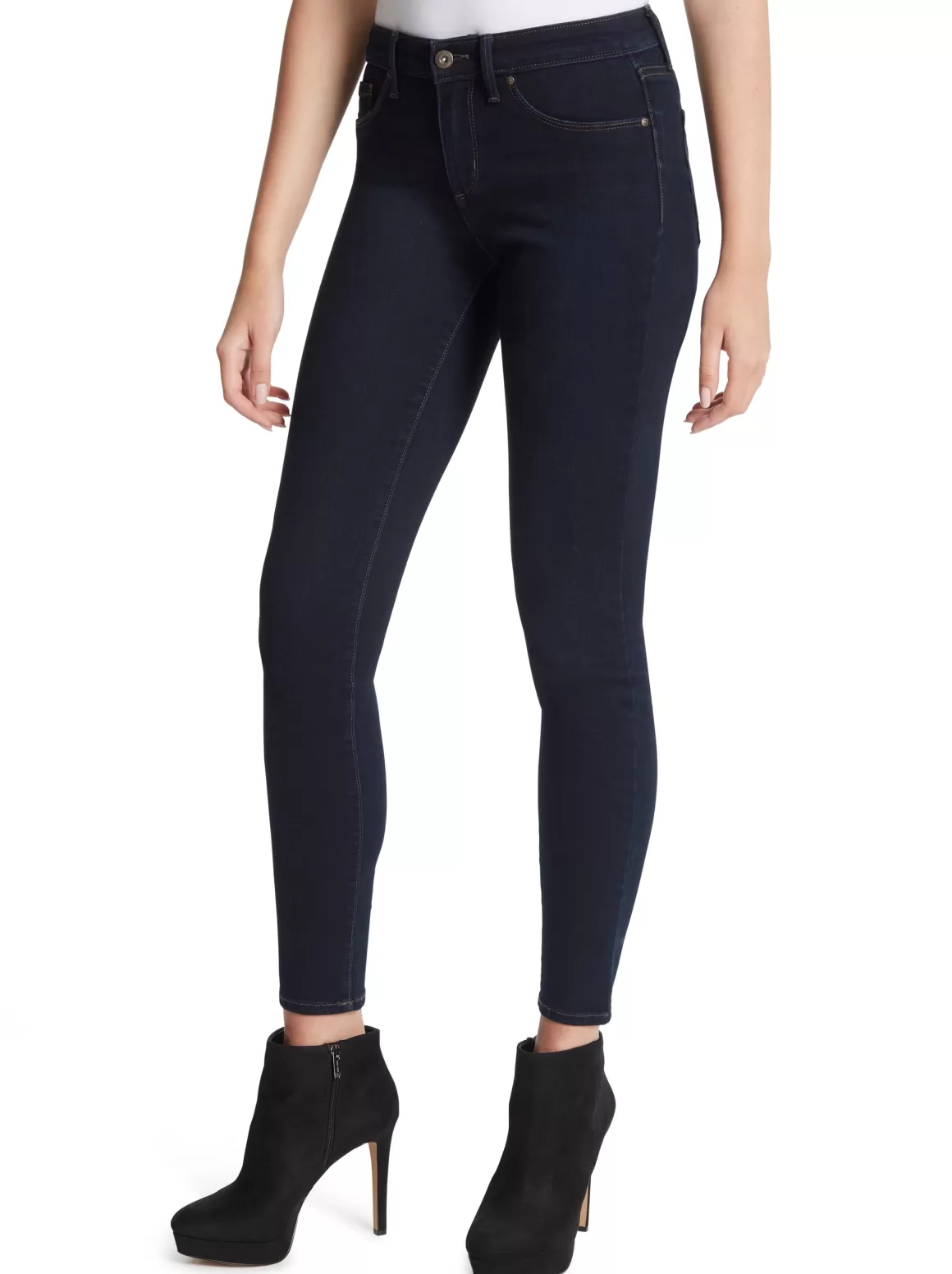 Kiss Me Skinny Jeans In <Jessica Simpson Clearance